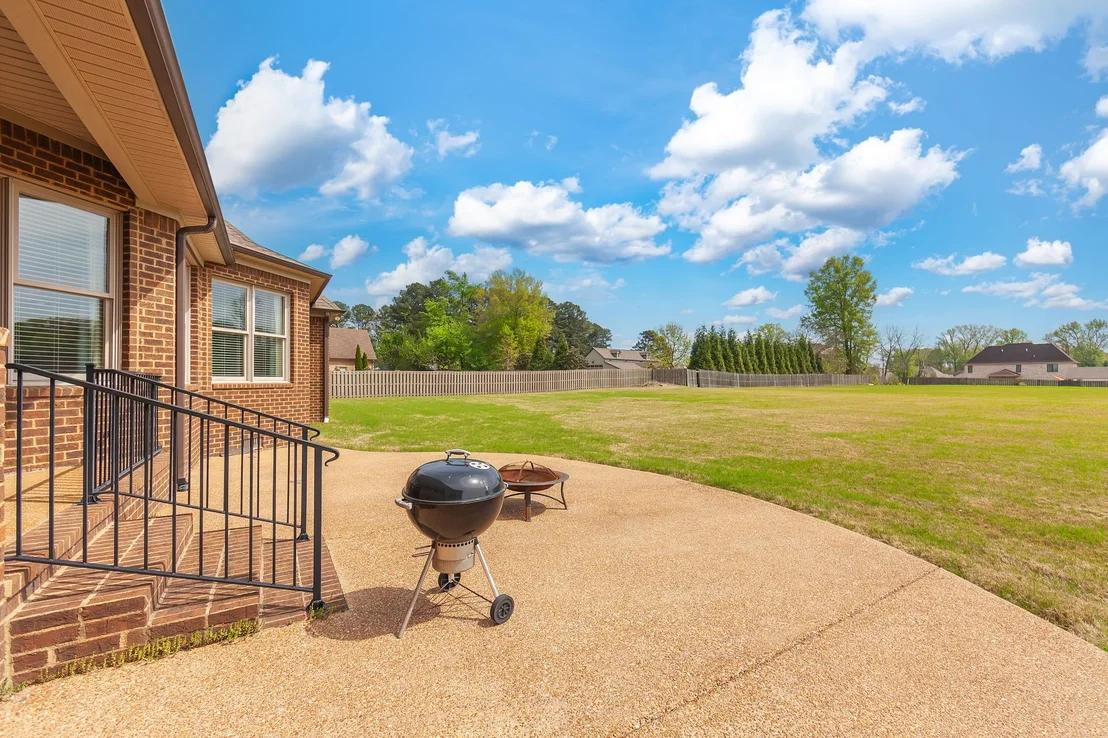 Photo of 22 Arbor Ridge Cv
