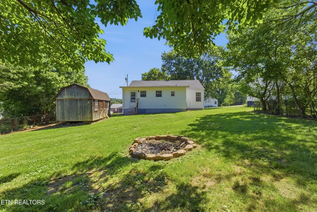 Photo of 212 Sunset Drive