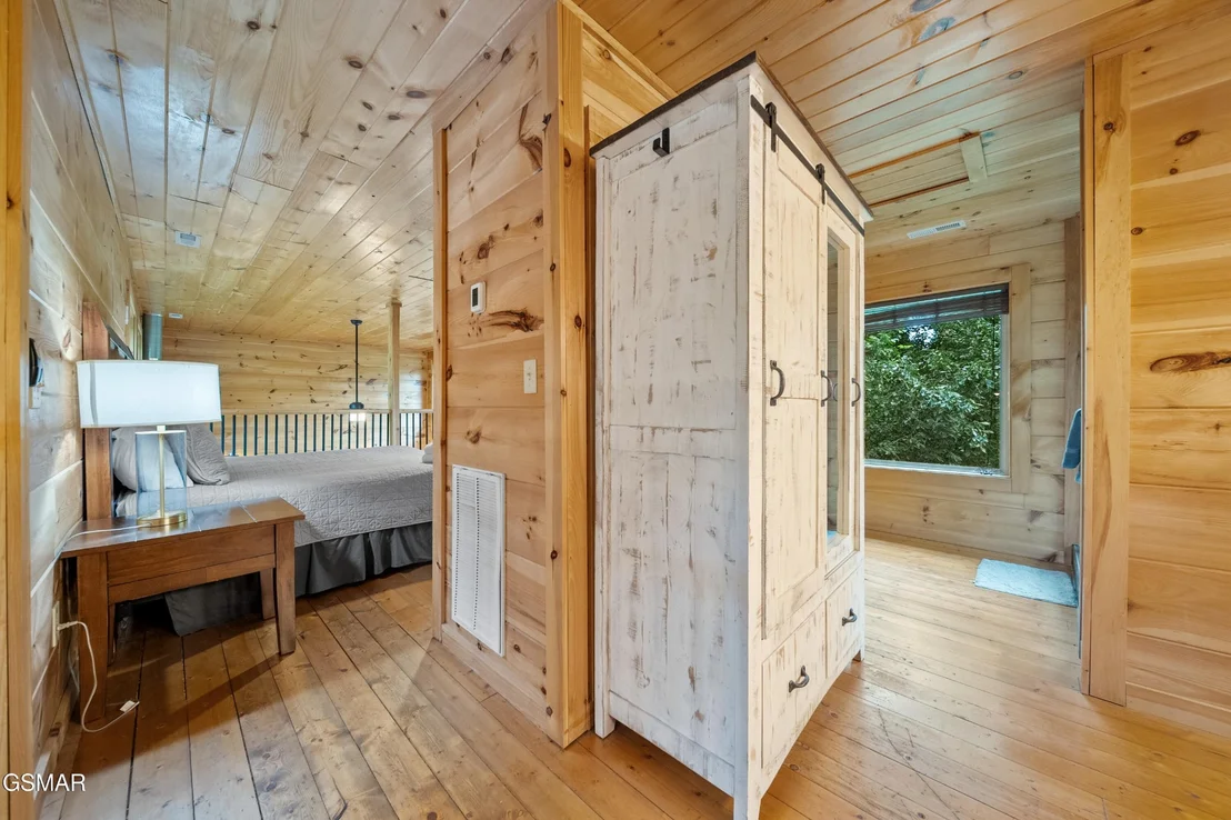 Photo of 430 Mountain Alpine Way