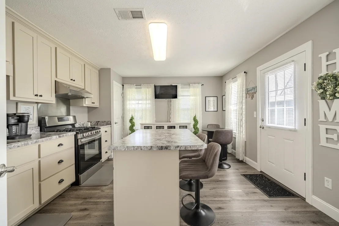 Photo of 50 PERRY PL