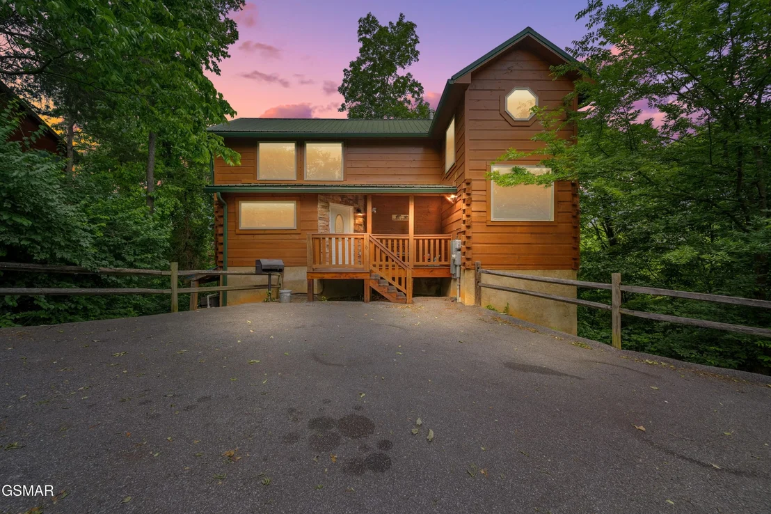 Photo of 430 Mountain Alpine Way