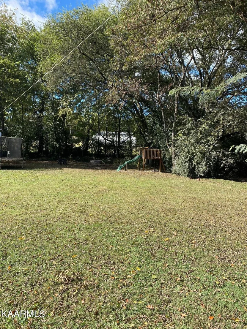 Photo of 310 Abrams Rd