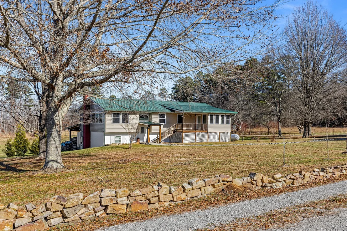 Photo of 711 Lick Point Road