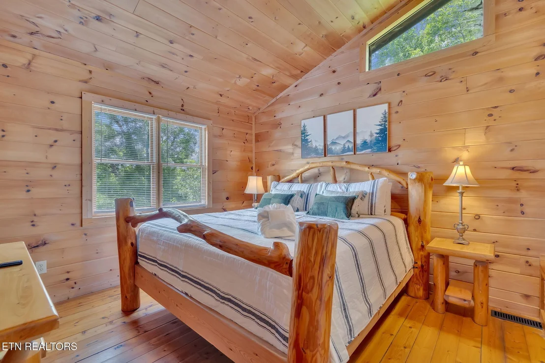 Photo of 2868 Pine Haven Drive