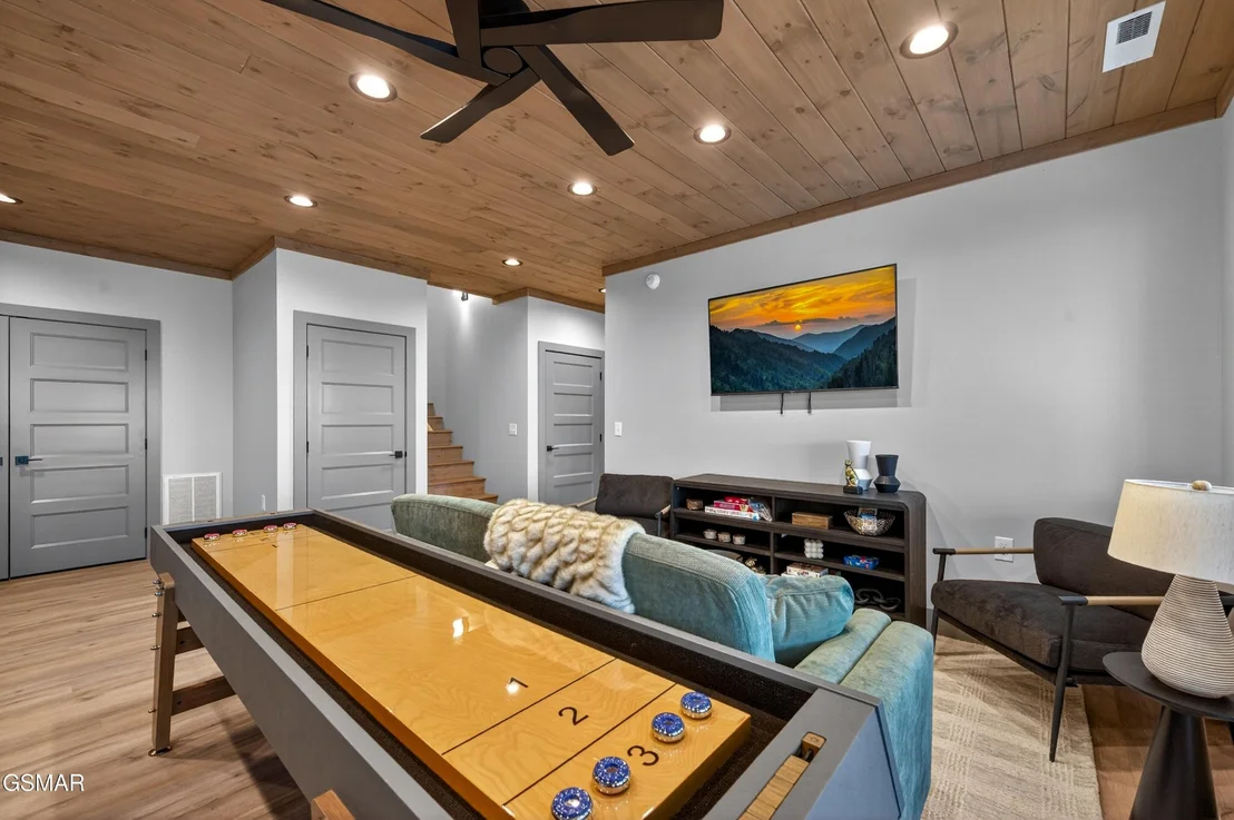 Photo of 3756 Revetta Circle