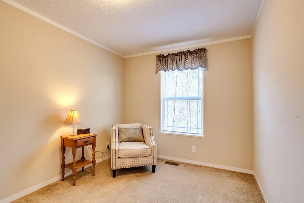 Photo of 1329 Summit Drive