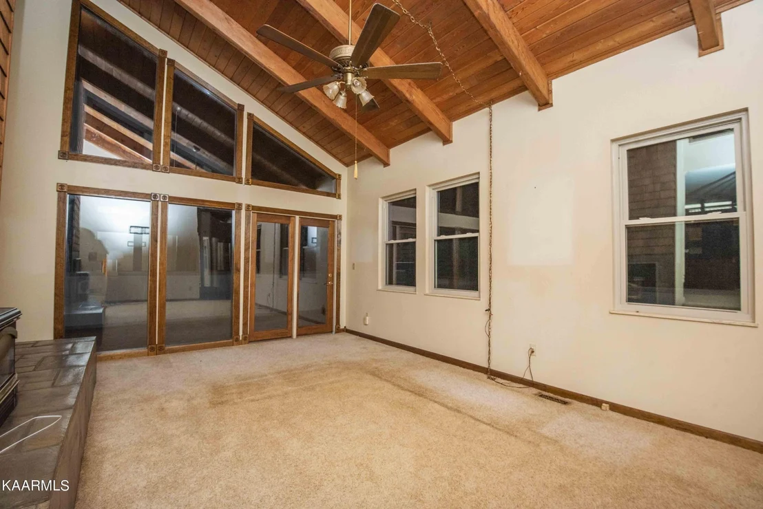 Photo of 333 Enchanted Forest Lane
