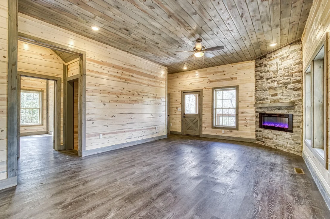 Photo of 712 Golden Eagle Way
