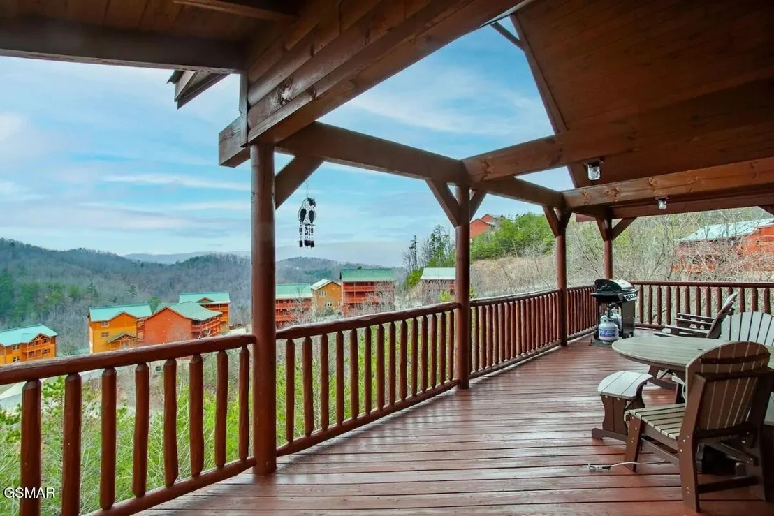 Photo of 2512 Laurel Point Way