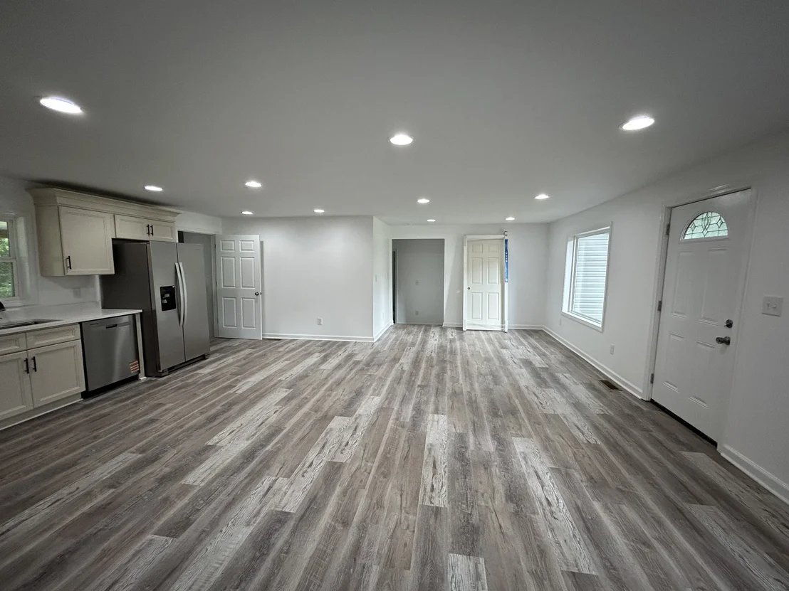 Photo of 161 Post Oak Ave