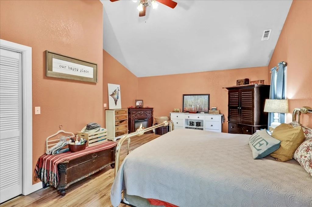 Photo of 1352 Helton Road