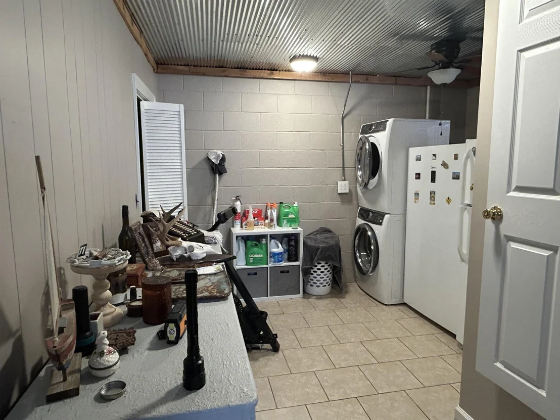 Photo of 5 CR 377 RD
