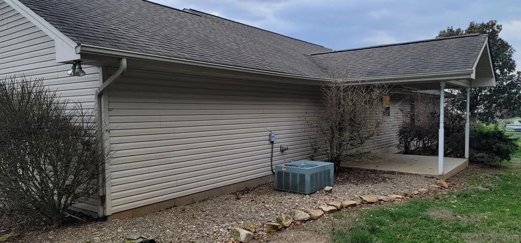 Photo of 2260 McCleary Road