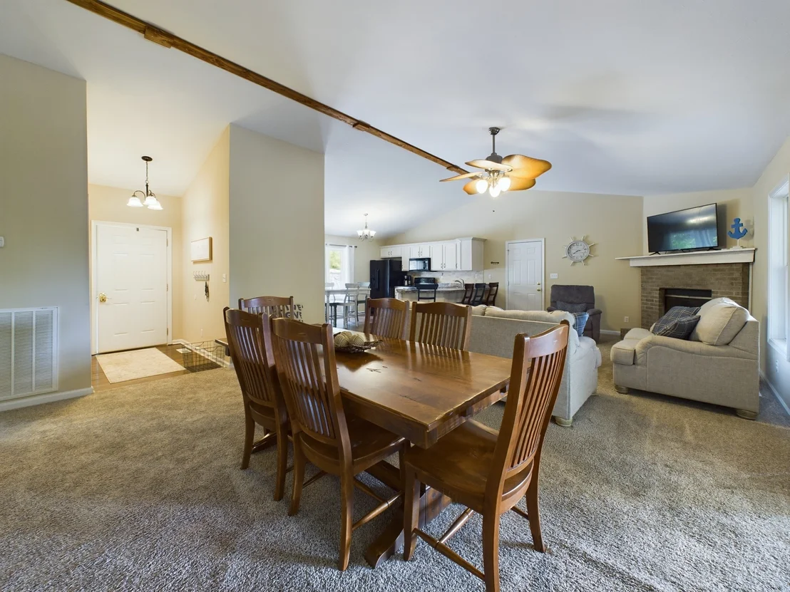 Photo of 73 Mingo Dr
