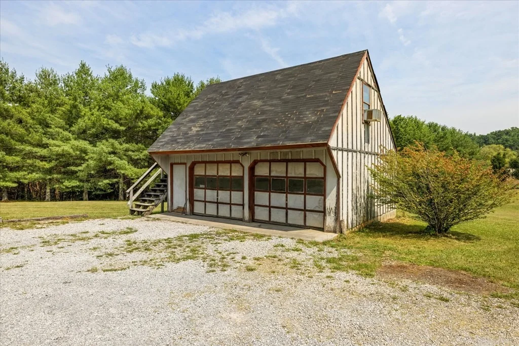 Photo of 3221 Bryan Road