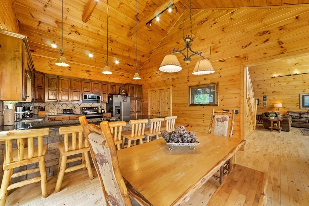 Photo of 2786 Overholt Trail
