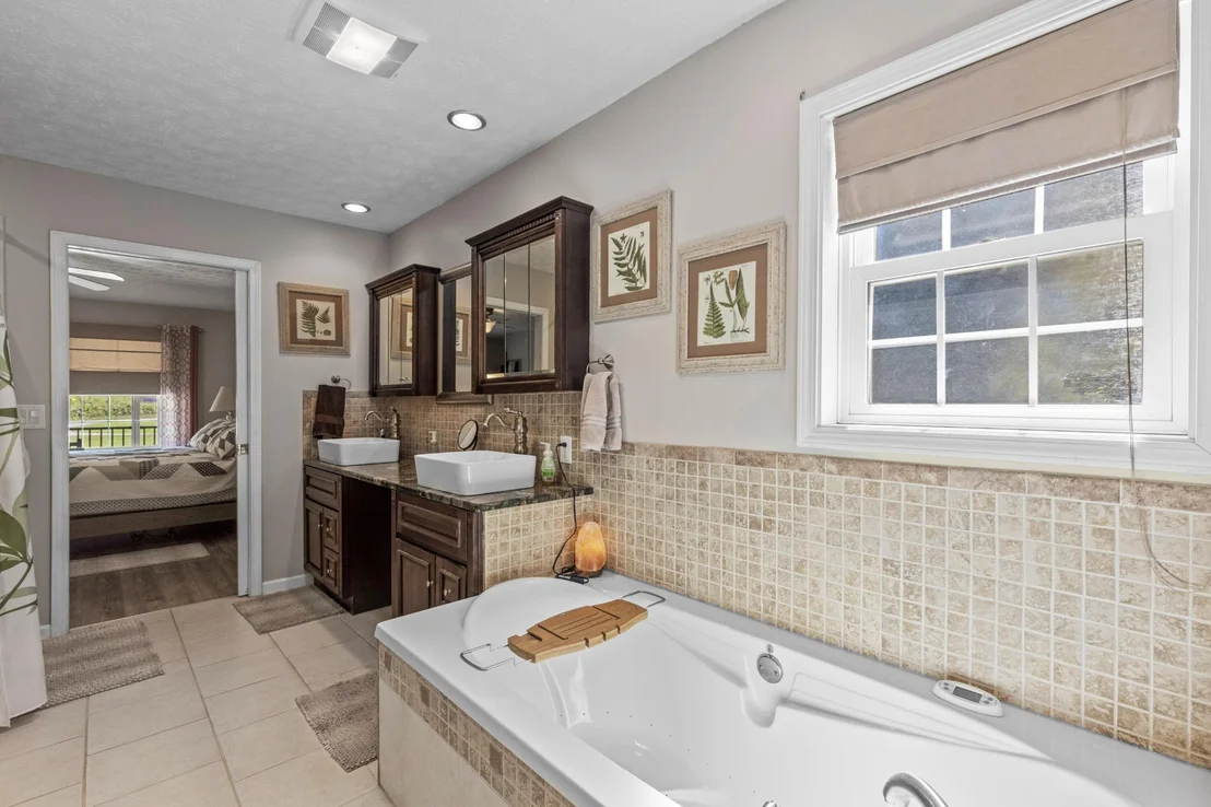 Photo of 122 Eagle Point Drive
