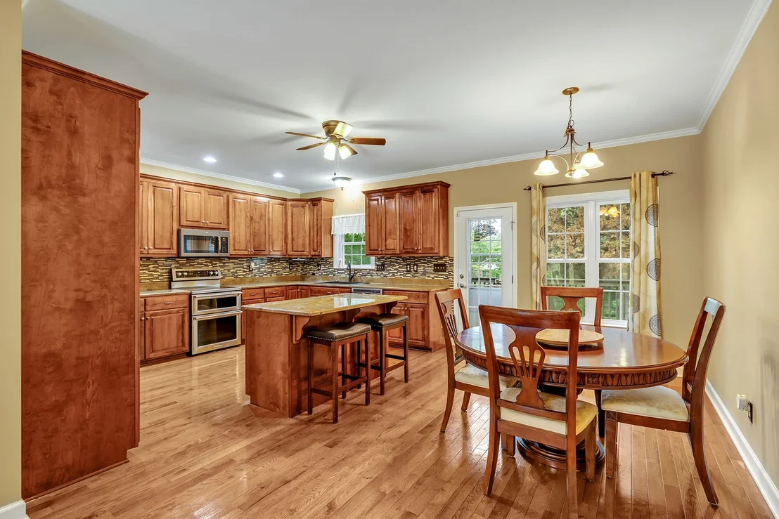 Photo of 202 Bobwhite Dr