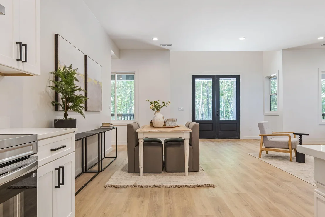 Photo of 824 Valley View Drive
