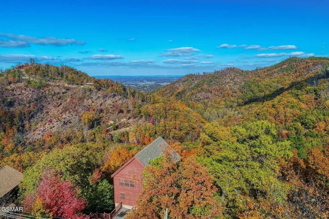 Photo of 2131 Windy Lane