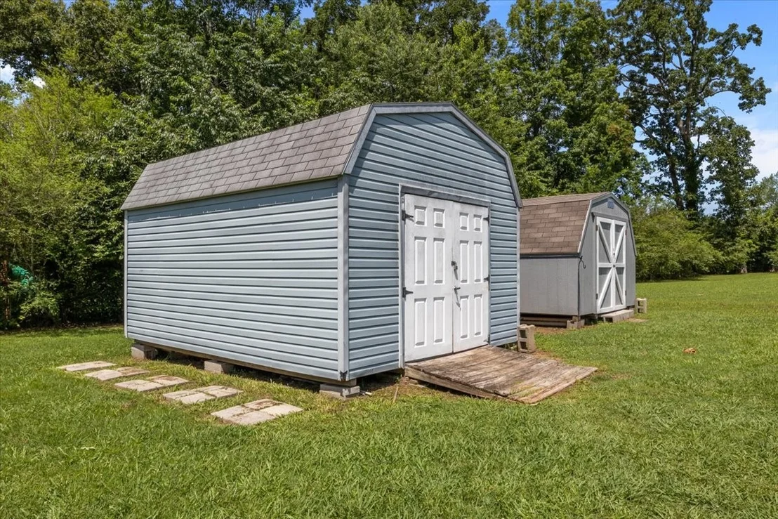 Photo of 1112 Garners Creek Rd