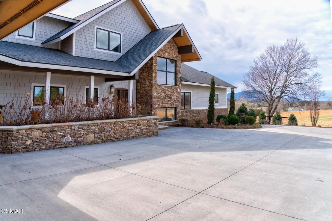 Photo of 1213 Llama Lane
