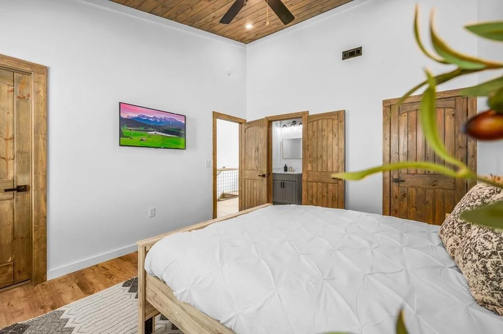 Photo of 1827 Walker Trail