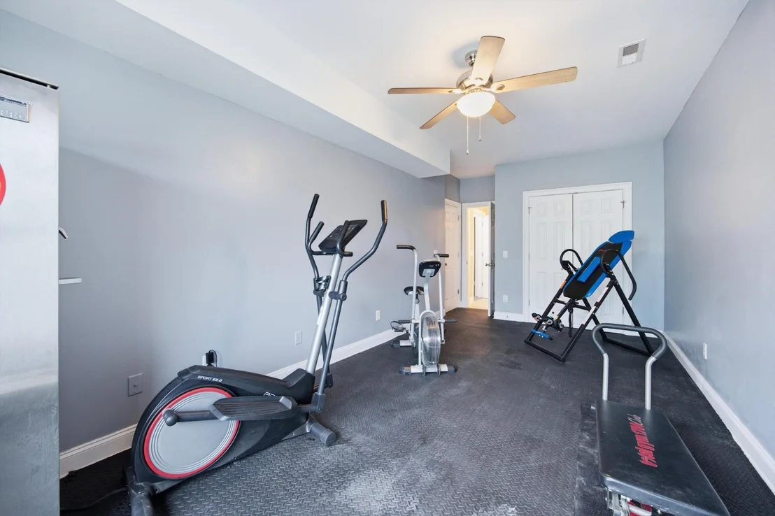 Photo of 898 Fuller Glen Circle