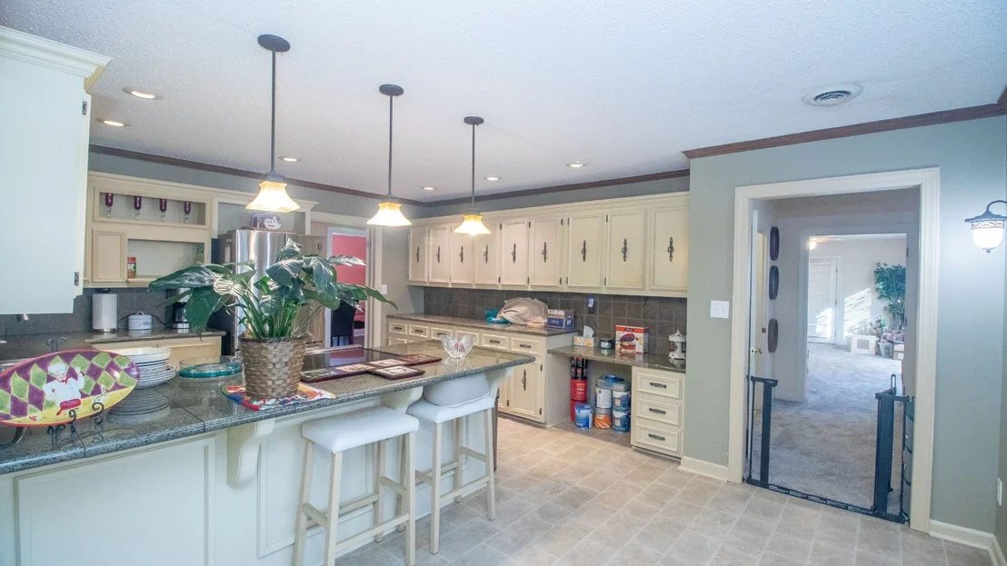 Photo of 23 Forked Oak Ln