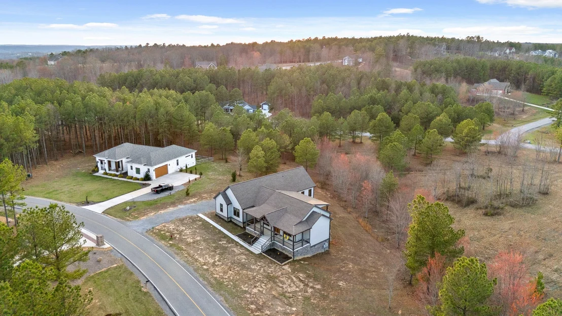 Photo of 2323 River Bluffs Drive