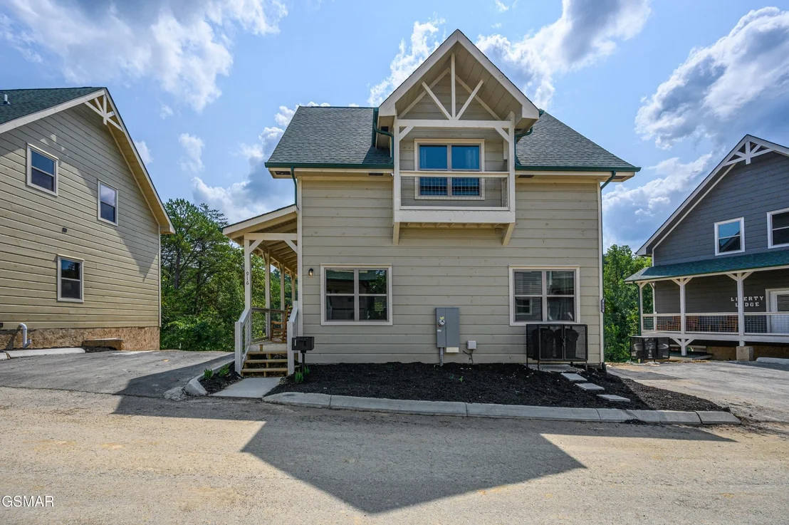 Photo of 916 Osprey Way