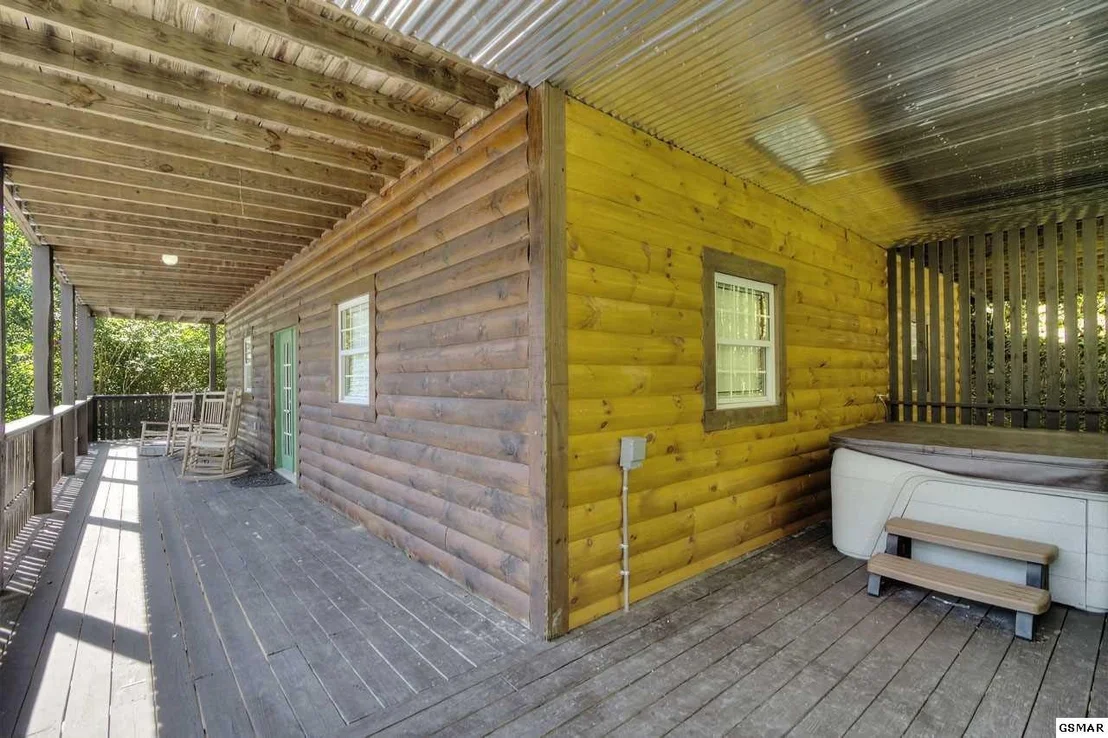 Photo of 414 Hideaway Ridge Circle
