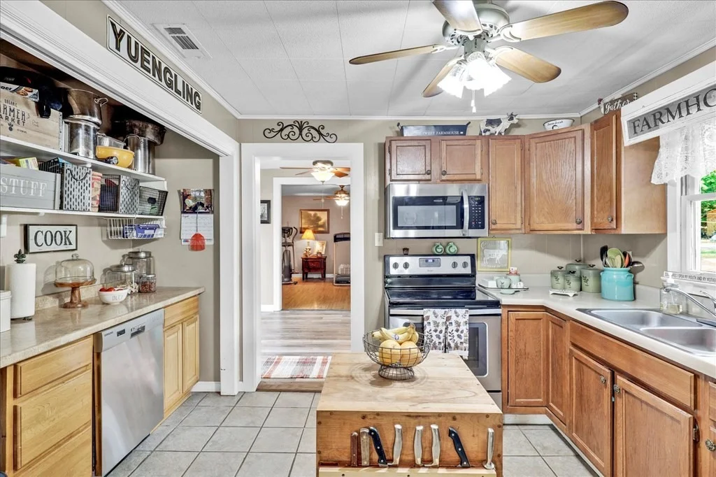 Photo of 1352 Helton Road