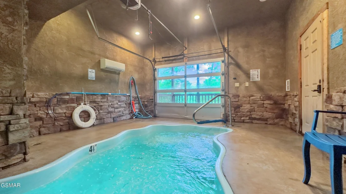 Photo of 430 Mountain Alpine Way