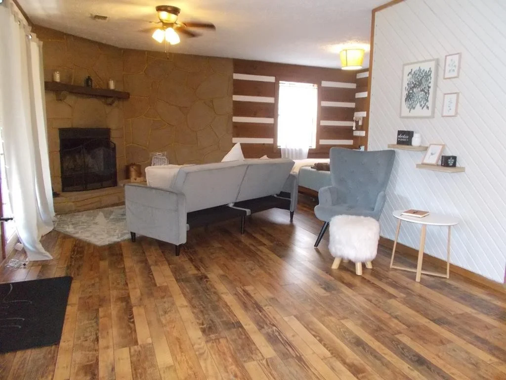 Photo of 4166 Wears Valley Road
