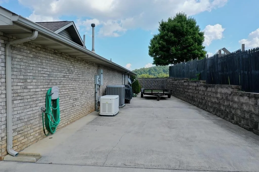 Photo of 1439 River Run Circle