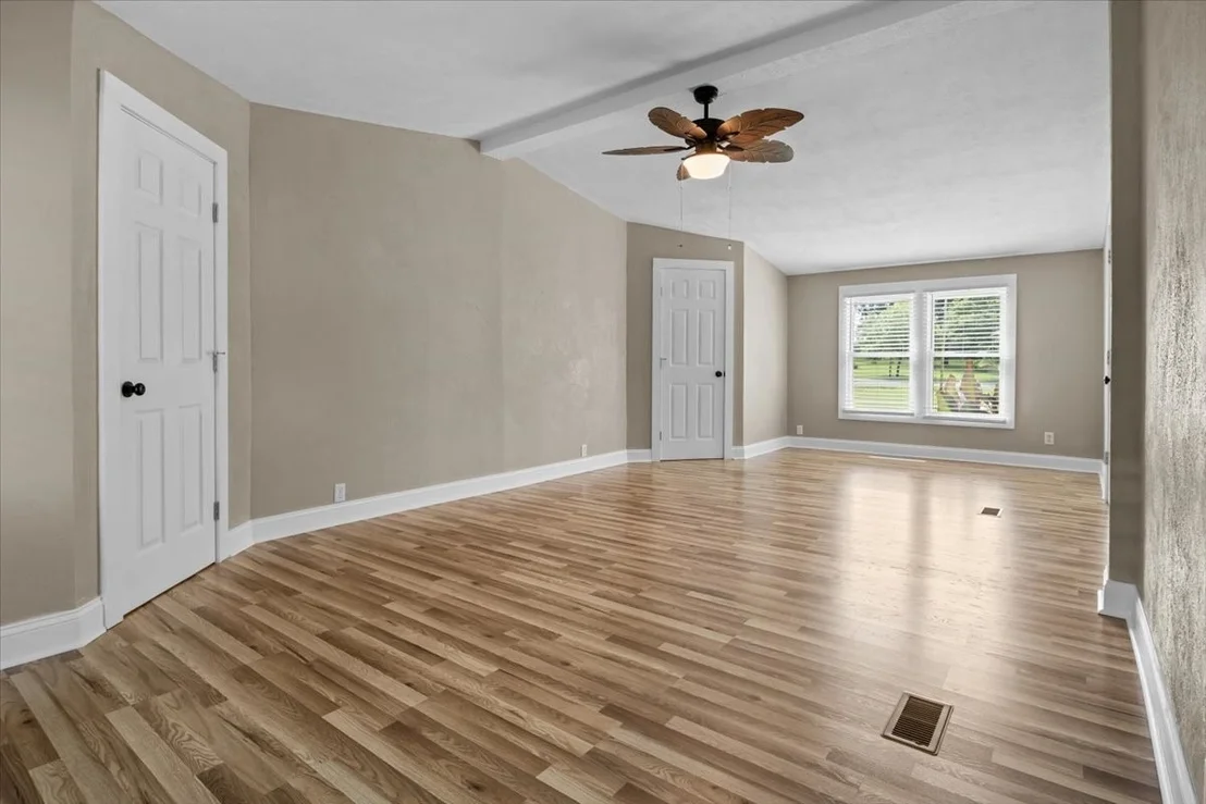 Photo of 1112 Garners Creek Rd