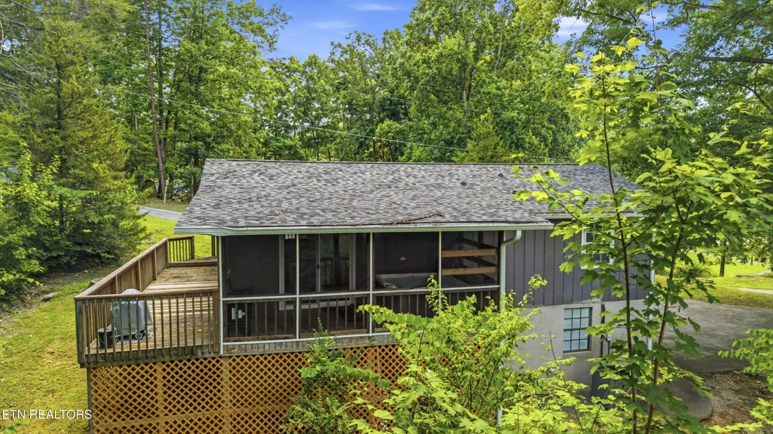 Photo of 2106 Hickory Manor Rd