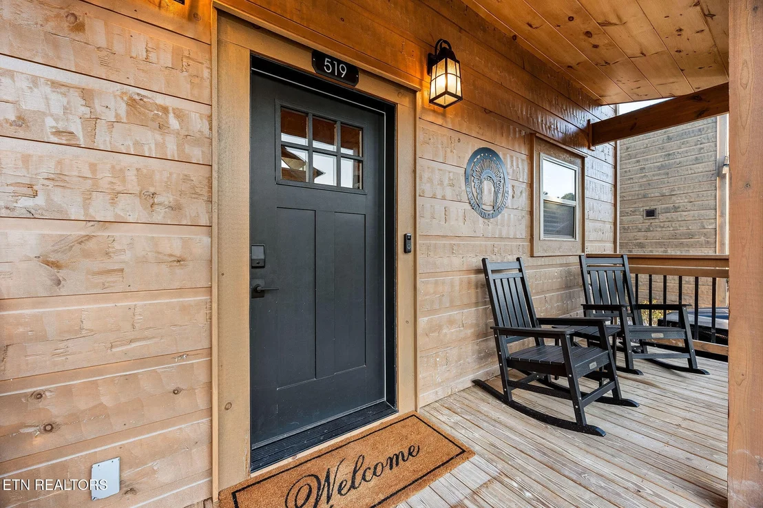 Photo of 519 Warbonnet Way