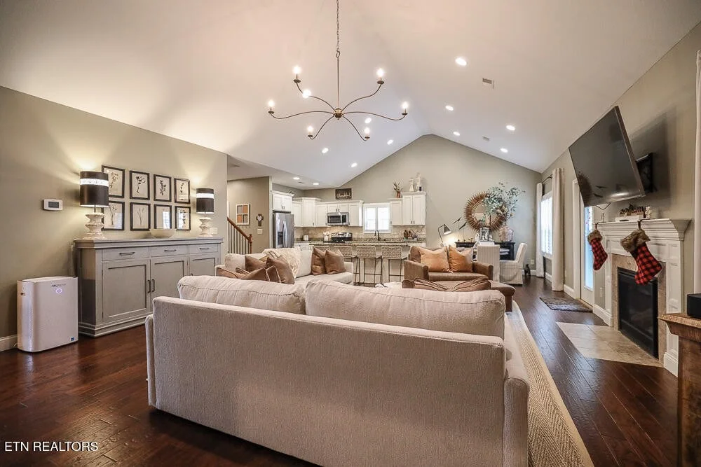 Photo of 1564 Tsuga Drive