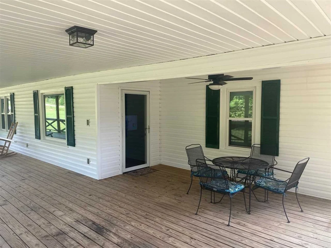 Photo of 185 QUALLS RD
