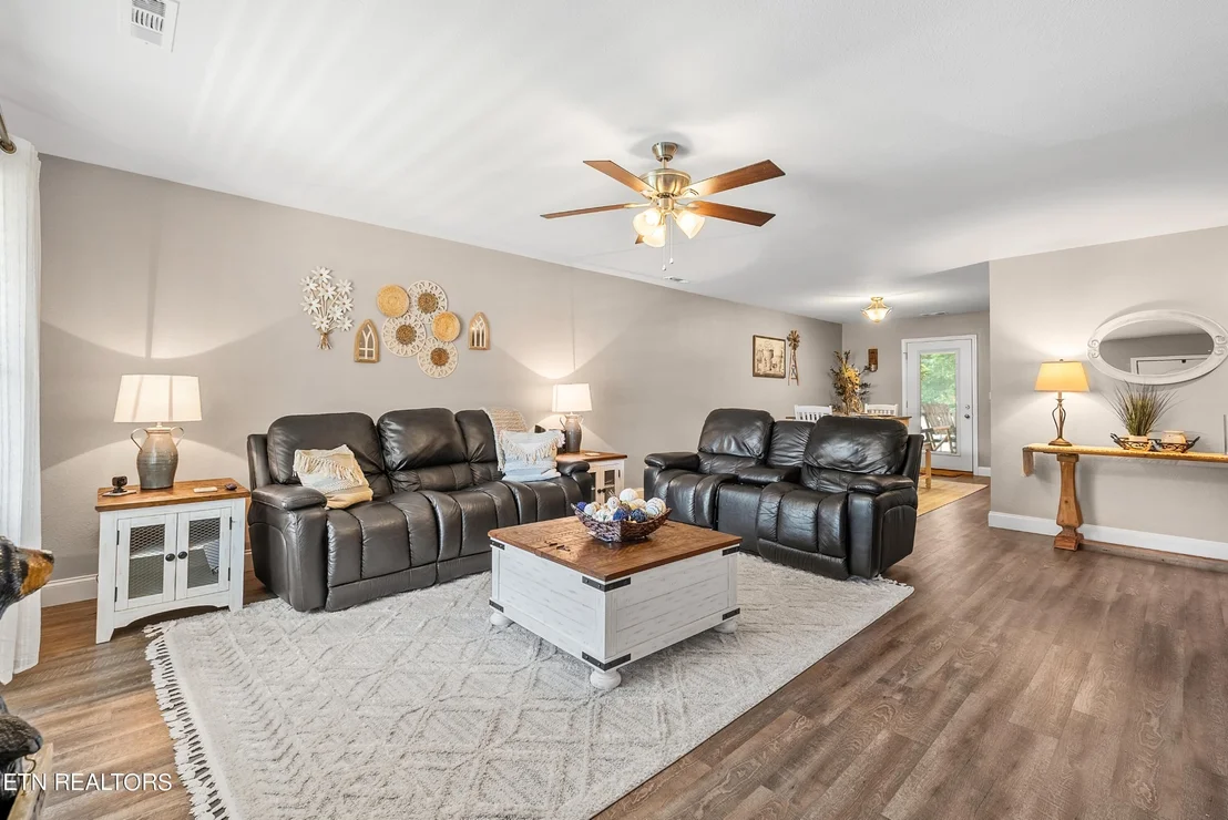 Photo of 314 Two View Rd