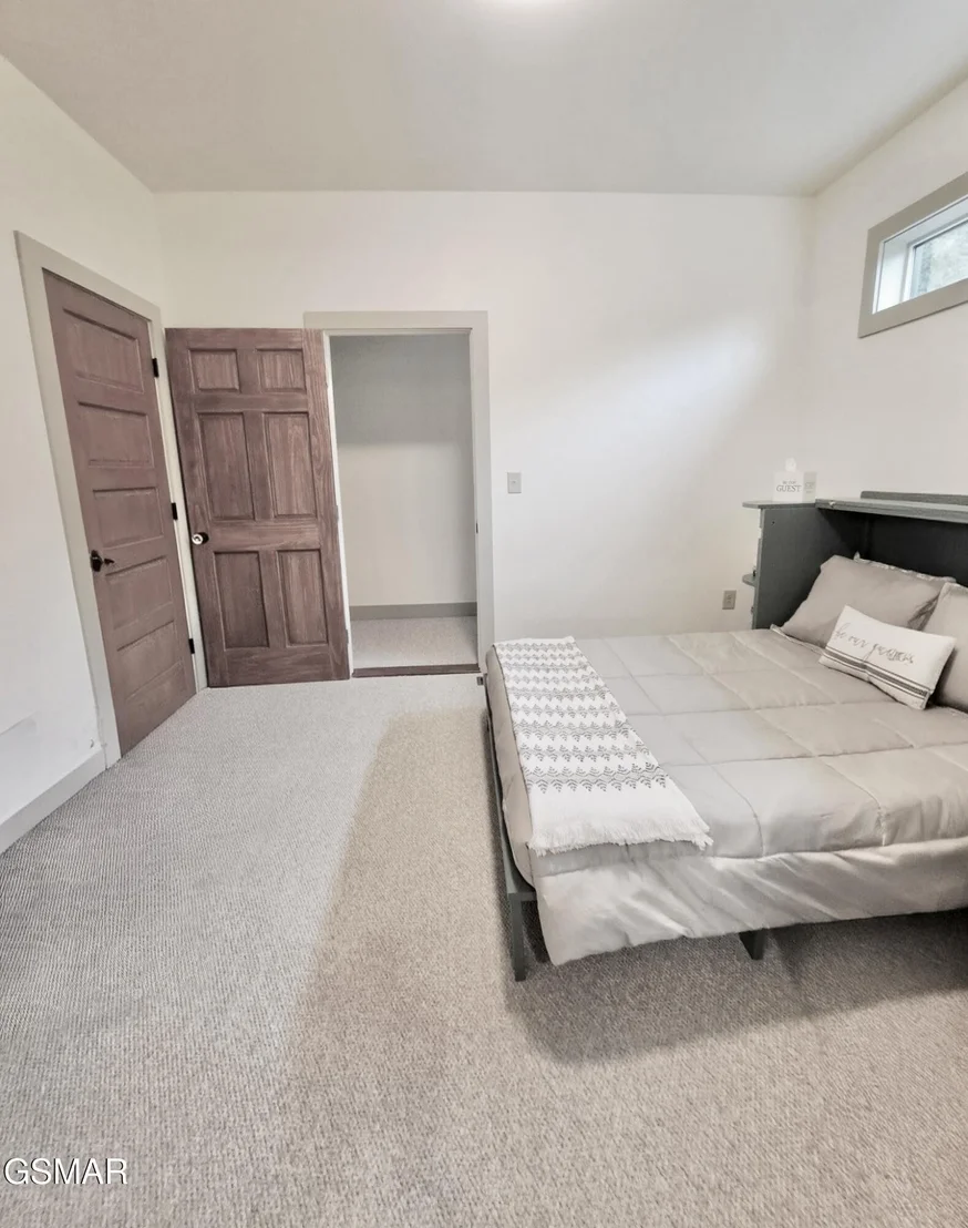 Photo of 2545 Amanda Lane
