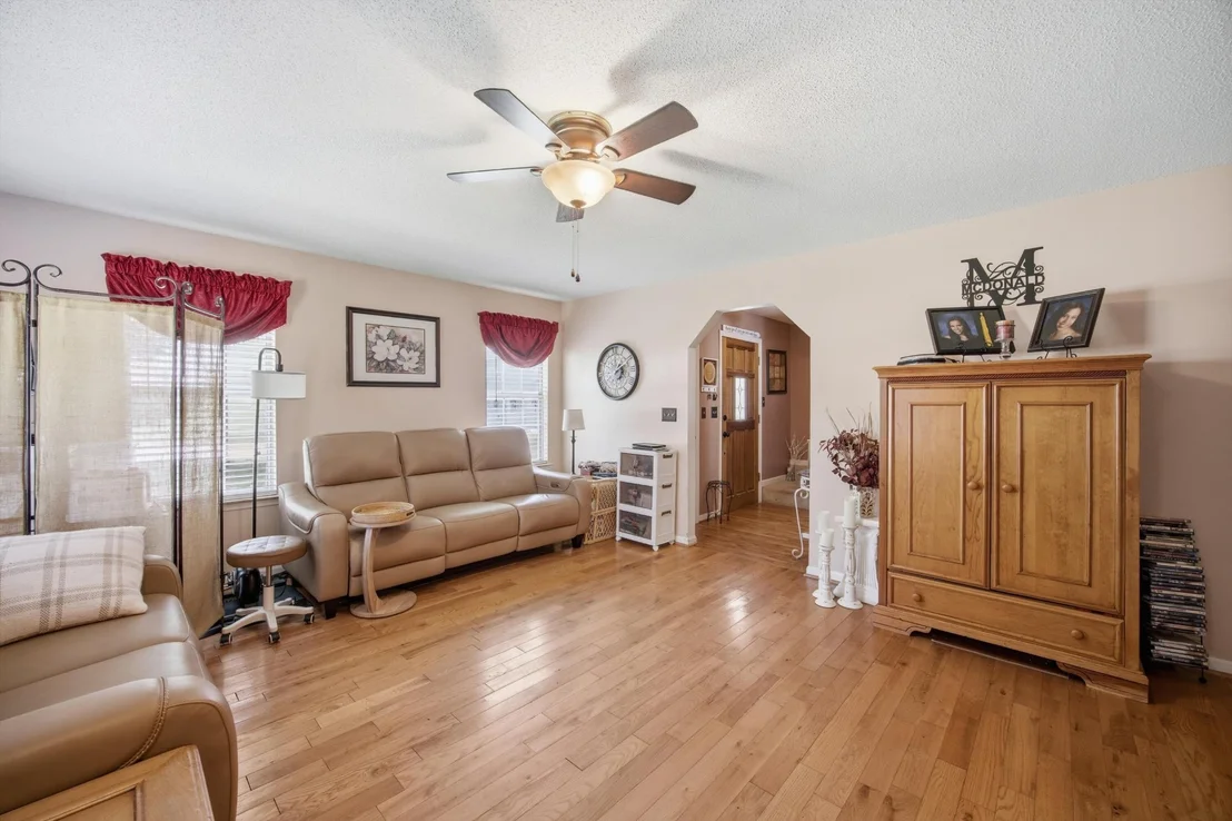 Photo of 7118 Hunter Forrest Drive