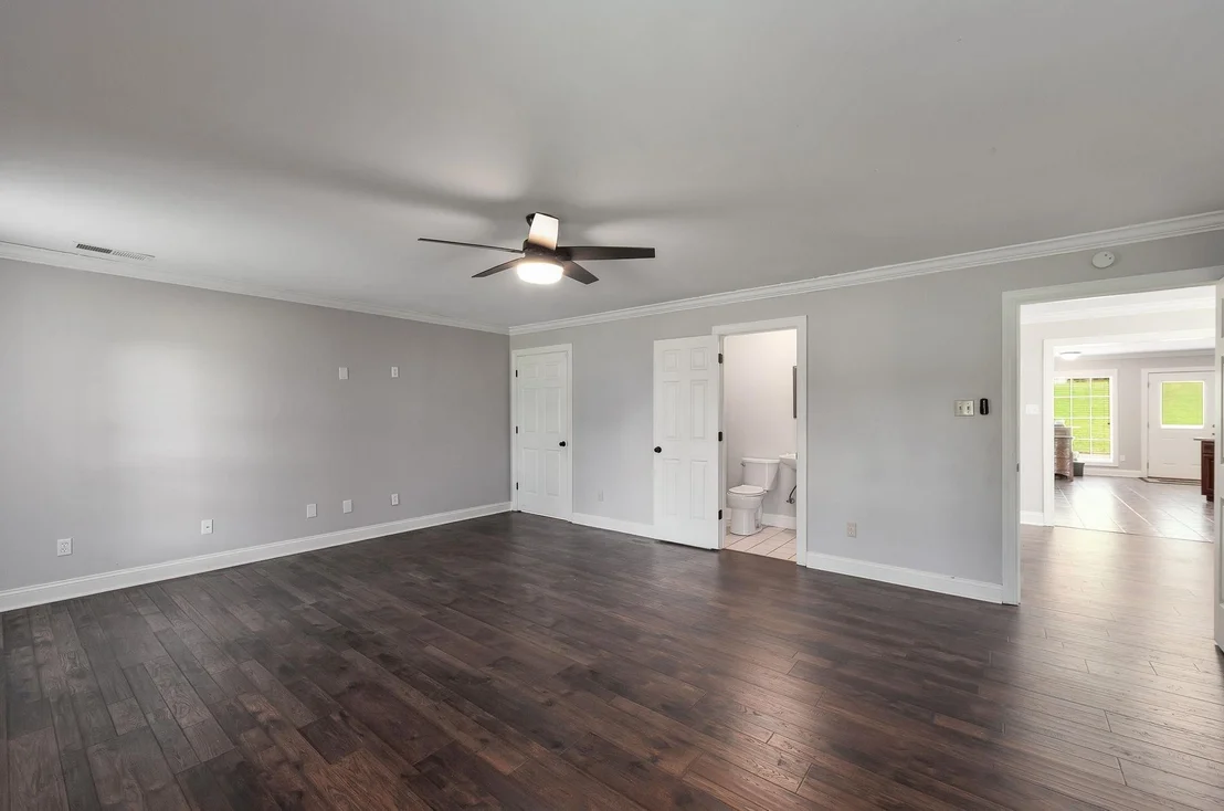 Photo of 135 DAVIS RD