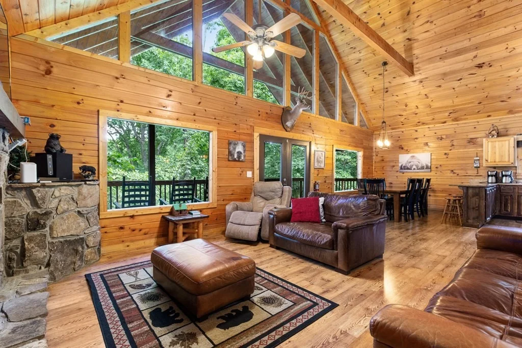 Photo of 1638 Little Cabin Loop