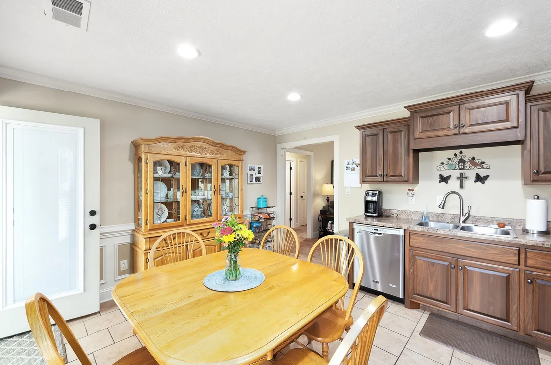 Photo of 44 Little Brook Ln
