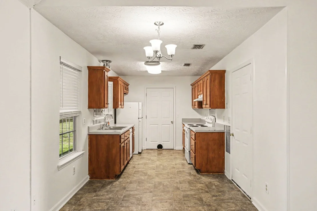Photo of 503 Hackney Dr