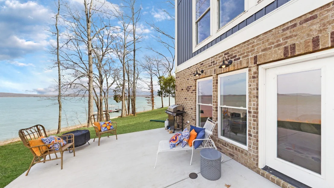 Photo of 191 Wayne Cir