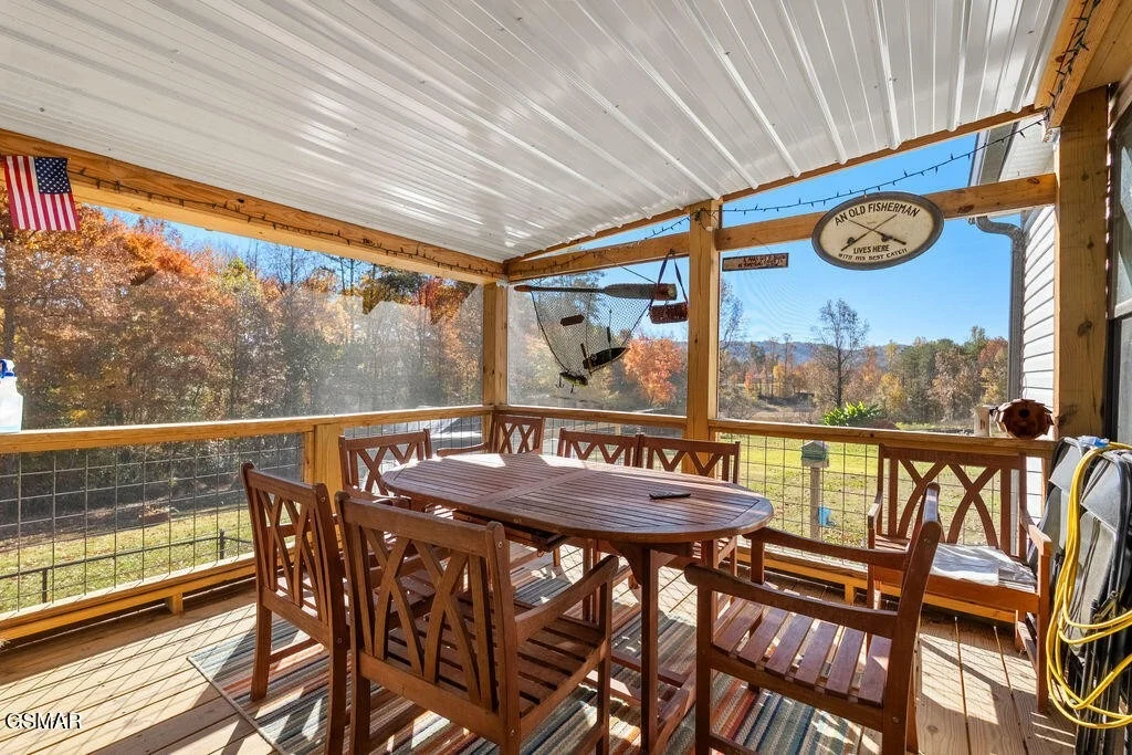 Photo of 5438 Highway 11W S